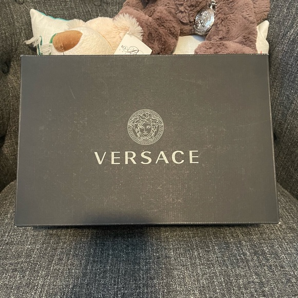 authentic Versace sneakers size 38.5 - Picture 2 of 11